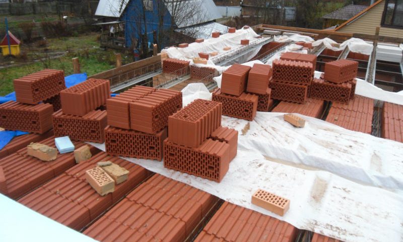 Монтаж керамических блоков в несъёмную опалубку перекрытия МАРКО