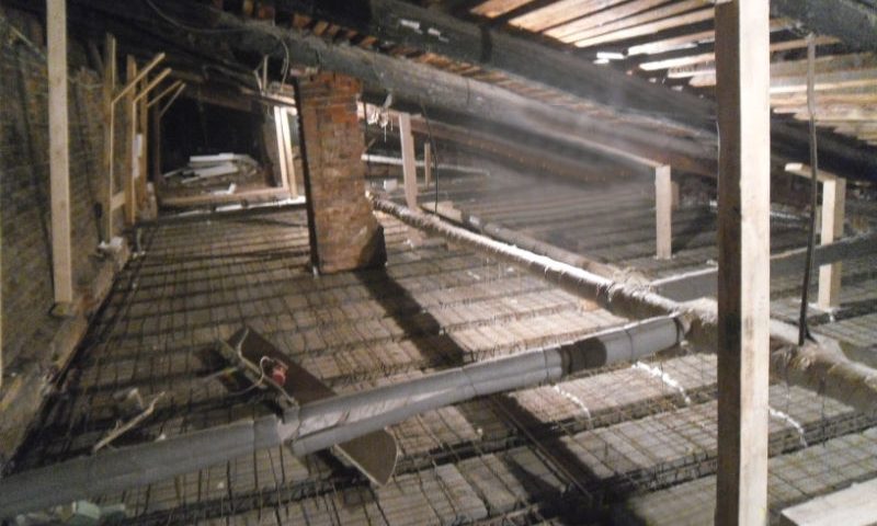 Перекрытие потолка перед началом бетонирования