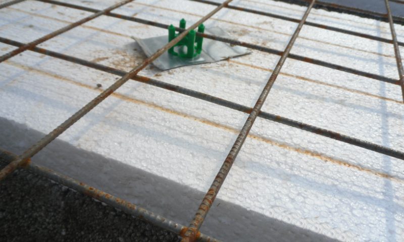 Доборные плиты из пенопласта и арматурная сетка с составе несъемной опалубки перекрытия МАРКО